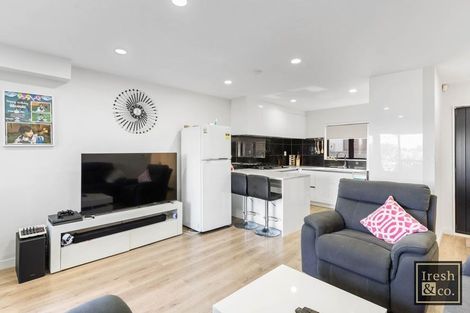 Photo of property in 12 Kohuora Lane, Papatoetoe, Auckland, 2025