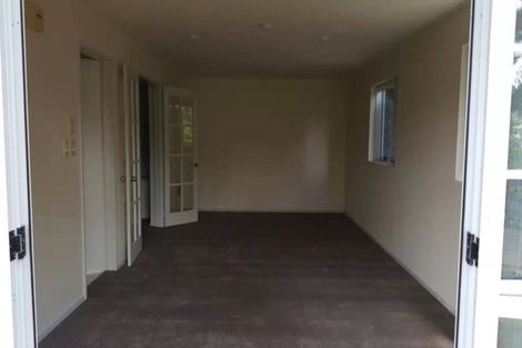 Photo of property in 11 Tempo Place, Torbay, Auckland, 0630