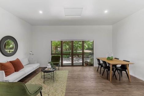 Photo of property in 77 Aulyn Drive, Karaka, Papakura, 2580