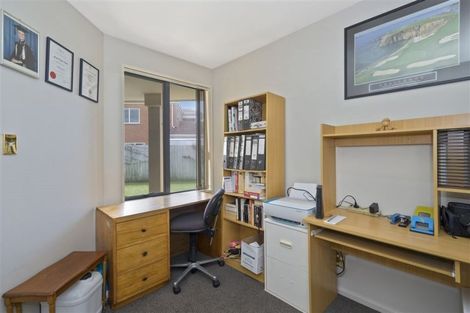 Photo of property in 3 Sandholm Close, North New Brighton, Christchurch, 8083