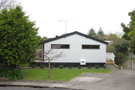 Photo of property in 12 Honnor Place, Hurdon, New Plymouth, 4310