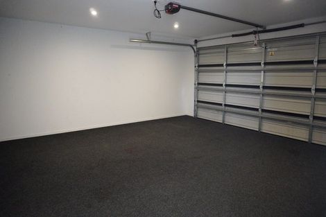 Photo of property in 28 Sholto Duncan Crescent, Halswell, Christchurch, 8025