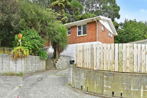 Photo of property in 22 Holborn Drive, Stokes Valley, Lower Hutt, 5019