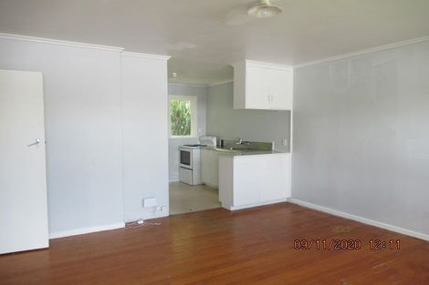 Photo of property in 382 West Coast Road, Glen Eden, Auckland, 0602