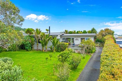 Photo of property in 6 Sea View Road, Leigh, 0985