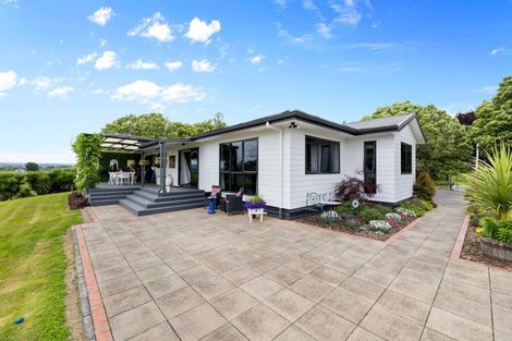 Photo of property in 15 State Highway 5, Tirau, 3410