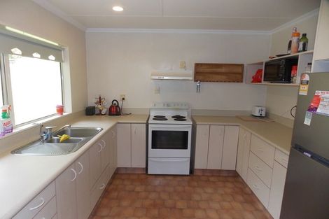 Photo of property in 70 Greens Road, Linton, Palmerston North, 4472