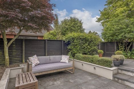 Photo of property in 1/6 Parr Place, Ilam, Christchurch, 8041