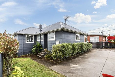 Photo of property in 56 Brois Street, Frankleigh Park, New Plymouth, 4310