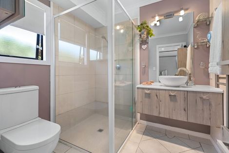 Photo of property in 7 Piha Close, Papamoa Beach, Papamoa, 3118