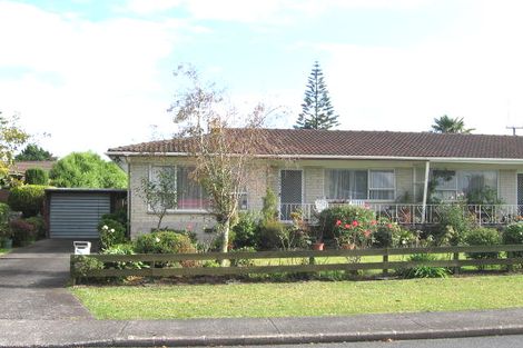 Photo of property in 2/1 Fitzwater Place, Henderson, Auckland, 0612