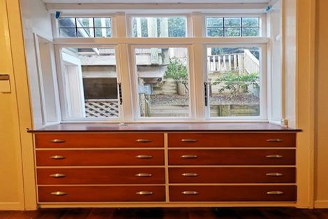 Photo of property in 1/17 Clifton Terrace, Kelburn, Wellington, 6012