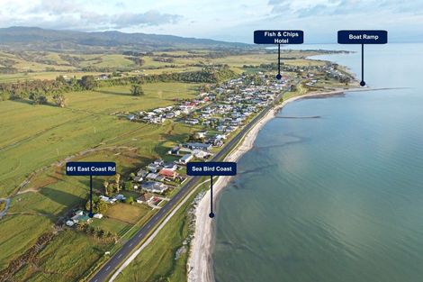 Photo of property in 861 East Coast Road, Kaiaua, Pokeno, 2473