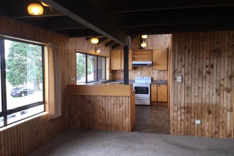 Photo of property in 50-52 The Esplanade, Omokoroa, 3114