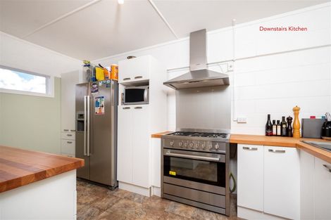 Photo of property in 58 Burns Lane, Kumeu, 0892