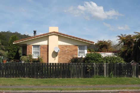 Photo of property in 49 Mckee Avenue, Fenton Park, Rotorua, 3010