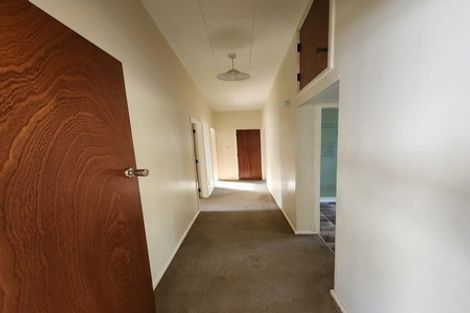 Photo of property in 1 Russell Crescent, Western Heights, Rotorua, 3015