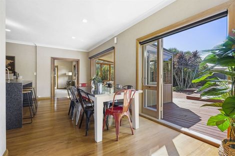 Photo of property in 11 Storey Avenue, Forest Lake, Hamilton, 3200