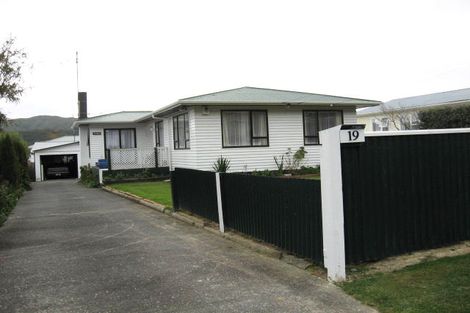 Photo of property in 19 Thirlmere Street, Wainuiomata, Lower Hutt, 5014