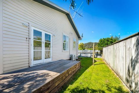 Photo of property in 18a Bush Street, Naenae, Lower Hutt, 5011
