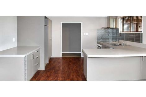 Photo of property in 50 Cascade Crescent, Westbrook, Palmerston North, 4412