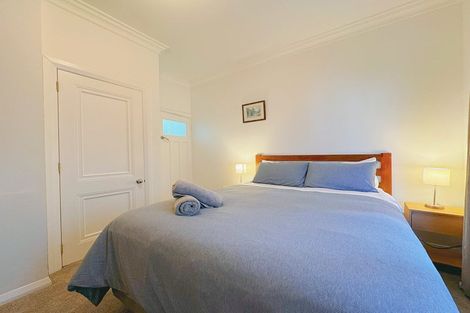 Photo of property in 14b Glenmore Street, Thorndon, Wellington, 6011