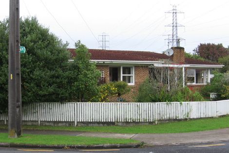 Photo of property in 34 Tiraumea Drive, Pakuranga, Auckland, 2010