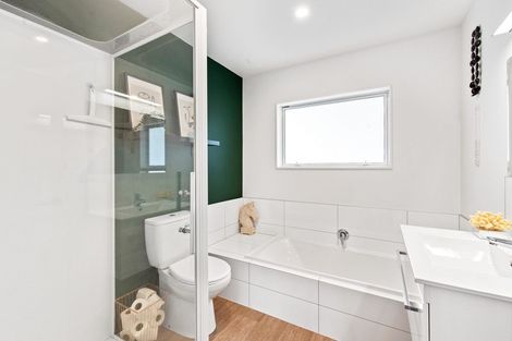 Photo of property in 5a Sharda Grove, Paraparaumu Beach, Paraparaumu, 5032