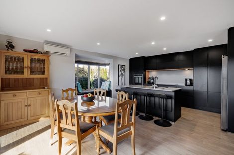 Photo of property in 1 Donnington Place, Bethlehem, Tauranga, 3110