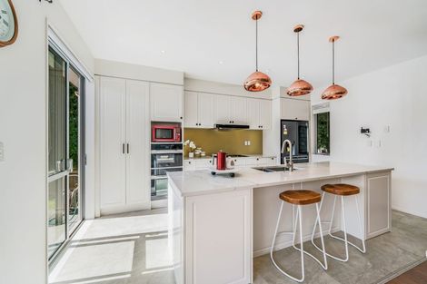 Photo of property in 11 Andara Close, Pinehill, Auckland, 0632