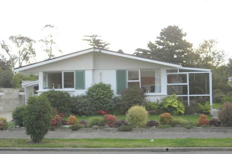 Photo of property in 21 Holmes Street, Holmes Hill, Oamaru, 9401