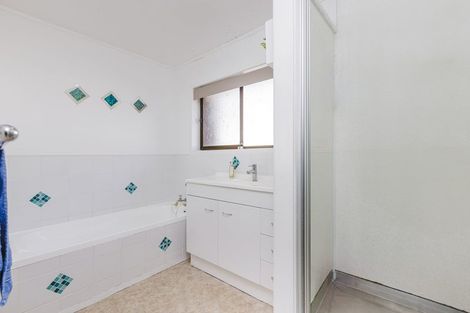 Photo of property in 3/16 Regent Street, Papatoetoe, Auckland, 2025