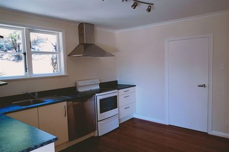 Photo of property in 15 Lichen Grove, Russell, 0272