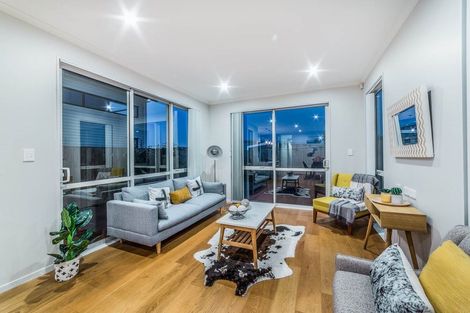 Photo of property in 43 Lockheed Street, Hobsonville, Auckland, 0618