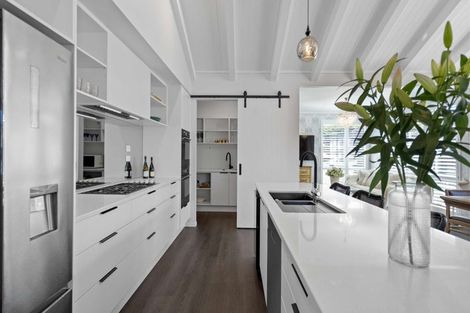 Photo of property in 46 Baxendale Drive, Matipo Heights, Rotorua, 3015