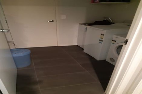 Photo of property in 296 Forest Hill Road, Waiatarua, Auckland, 0612