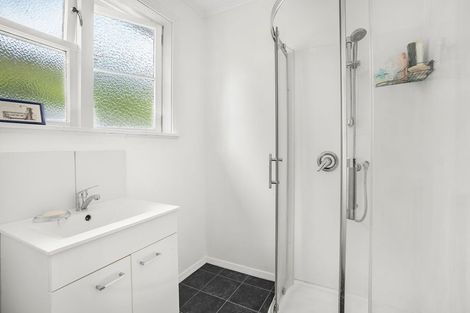 Photo of property in 200 Waddington Drive, Naenae, Lower Hutt, 5011