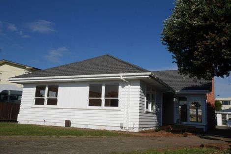 Photo of property in 14 Nathan Avenue, Paraparaumu Beach, Paraparaumu, 5032