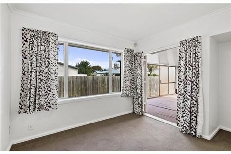 Photo of property in 63 Elizabeth Street, Riccarton, Christchurch, 8041