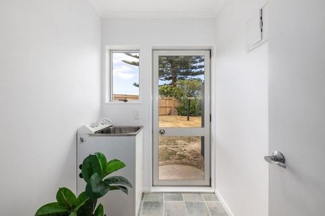 Photo of property in 16a Karaka Street, Otaki Beach, Otaki, 5512