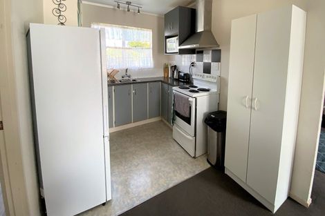 Photo of property in 4b Cricket Place, Melville, Hamilton, 3206