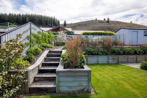 Photo of property in 76 Shields Street, Clyde, 9330