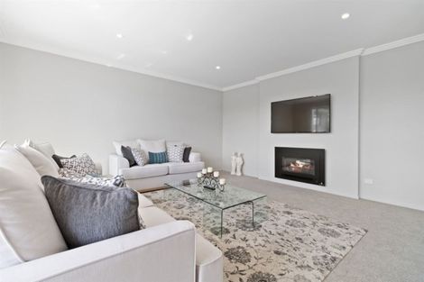 Photo of property in 1 Charlotte Drive, Omokoroa, 3114