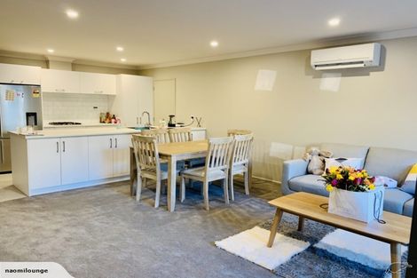 Photo of property in 21 Brindle Way, Newlands, Wellington, 6037