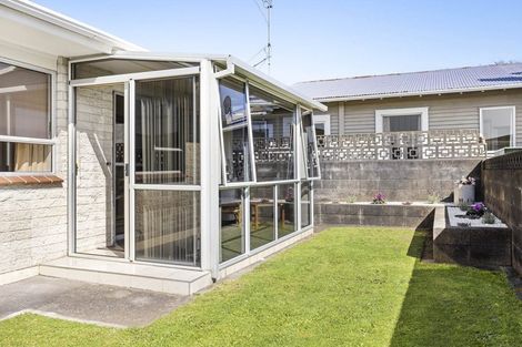 Photo of property in 5a Webster Street, Westown, New Plymouth, 4310