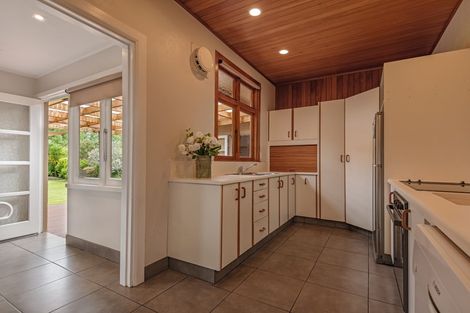 Photo of property in 48 Manapouri Crescent, Hokowhitu, Palmerston North, 4410