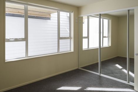 Photo of property in Pirie Street Townhouses, 18/35 Pirie Street, Mount Victoria, Wellington, 6011