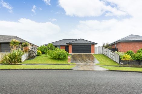 Photo of property in 10 Macdonald Heights, Feilding, 4702
