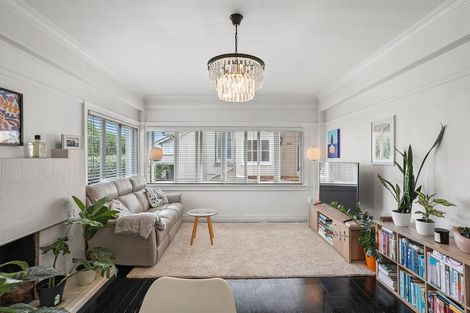 Photo of property in 4/28 Saint Georges Bay Road, Parnell, Auckland, 1052