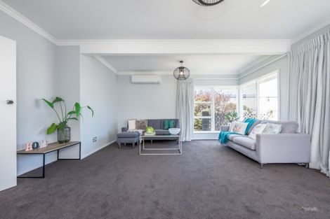 Photo of property in 7 East Street, Petone, Lower Hutt, 5012